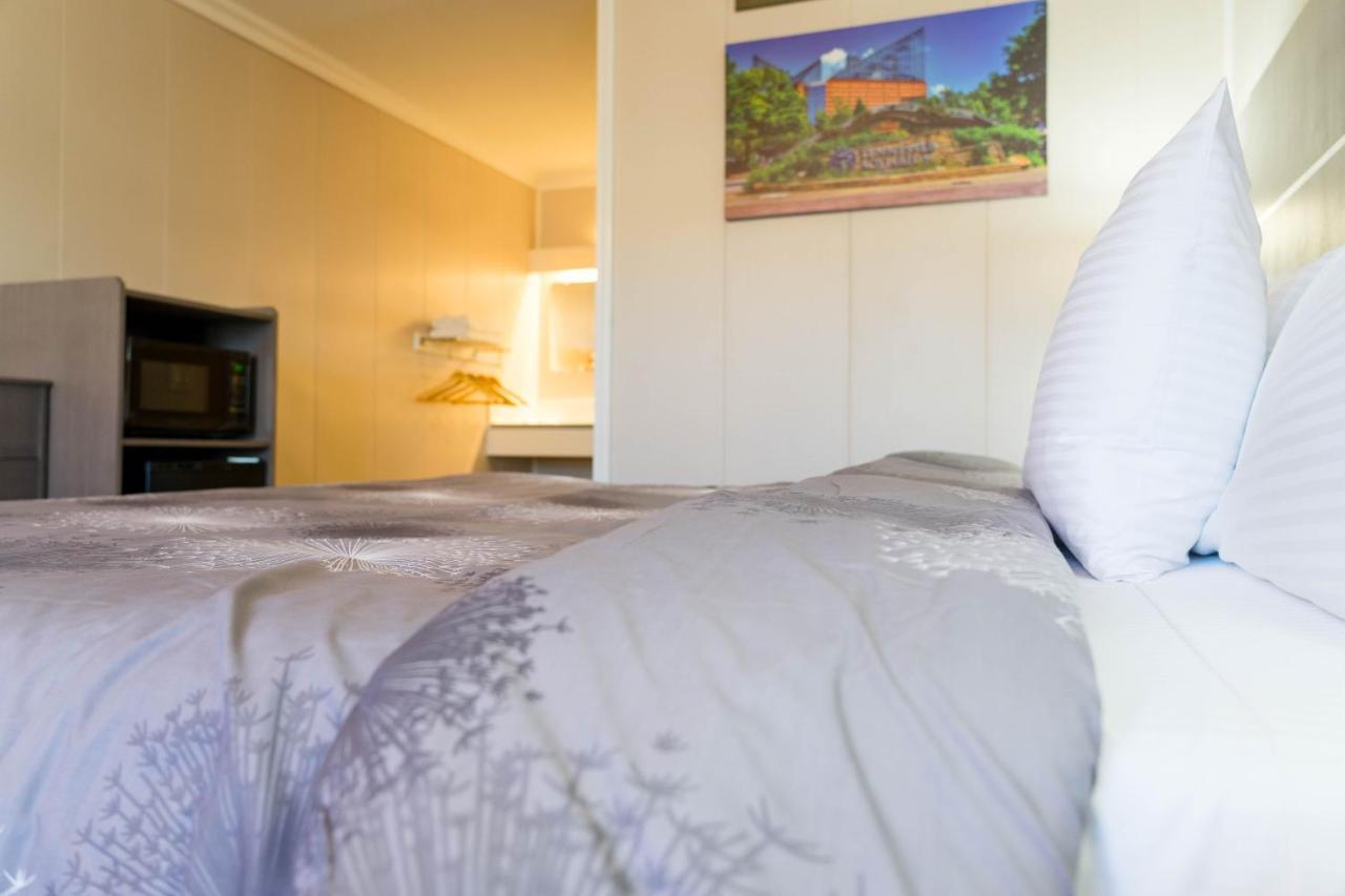 Stay Express Inn Chattanooga Ист-Ридж Экстерьер фото
